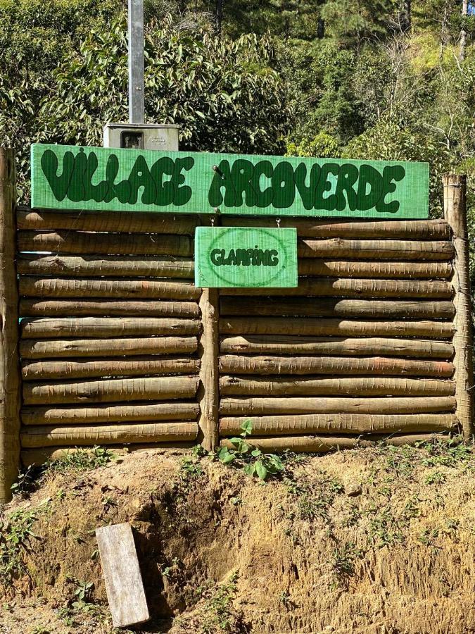 Village Arcoverde - Visconde De Maua โบไคนา เด มินาส ภายนอก รูปภาพ